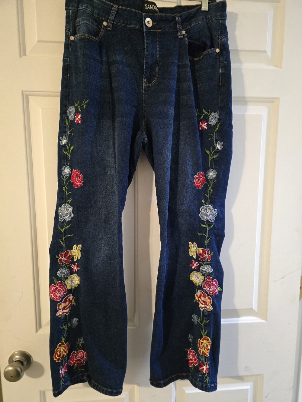 Sandpiper Dark Blue Wide-Leg Jeans with Multicolor Floral Embroidery - Picture 3 of 5